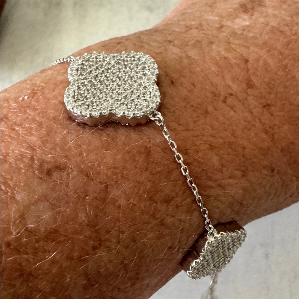 Rachel Zoe 925 Sterling Silver Pave 3 Clover Sparkling Reversible Bracelet - Picture 11 of 12